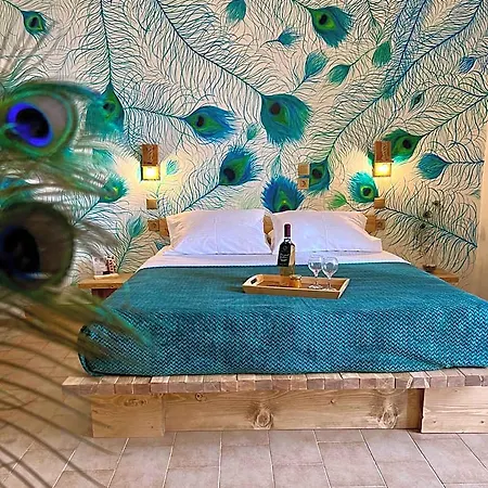 Ocean Front 77 Hotel
